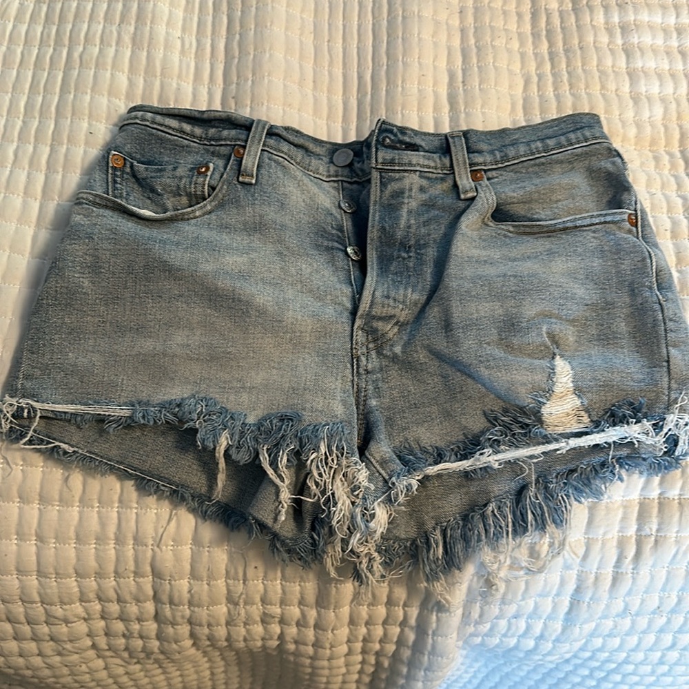 Levi Jean Shorts